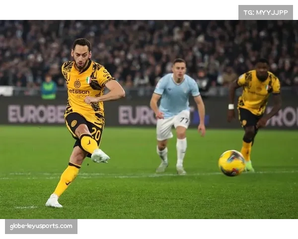 意甲战报:国米力克十人佛罗伦萨,恰尔汗奥卢表现抢眼